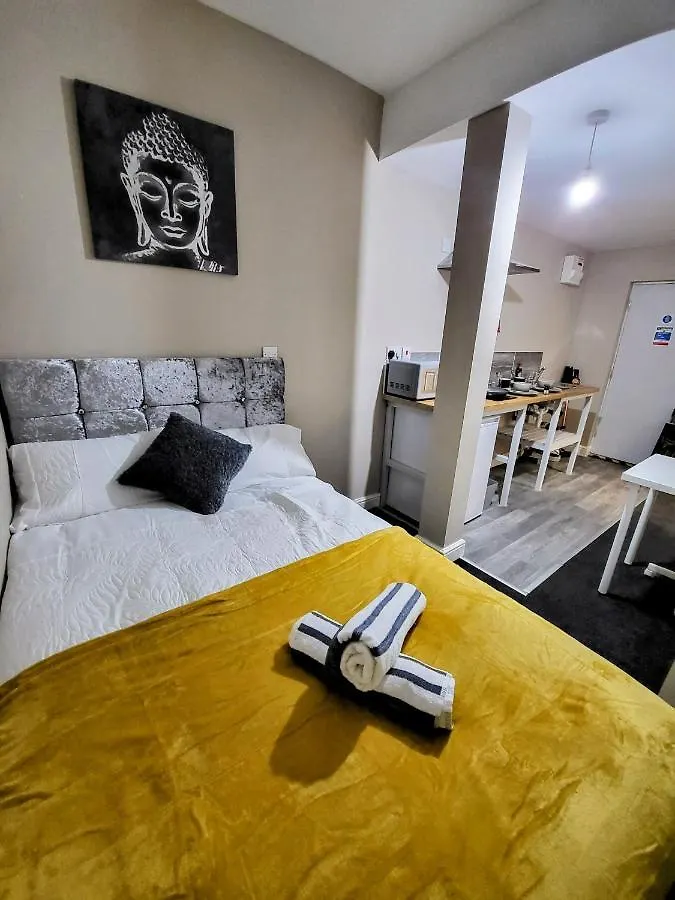 Easy Living Nottingham - The Albany公寓式酒店